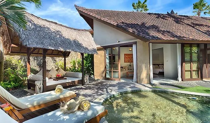 Kubu Villa *