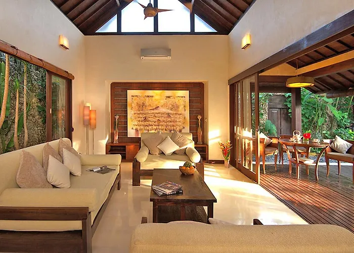 Kubu Villa *